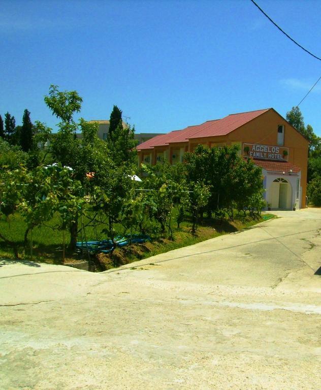 Aggelos Family Hotel Мораитика Екстериор снимка
